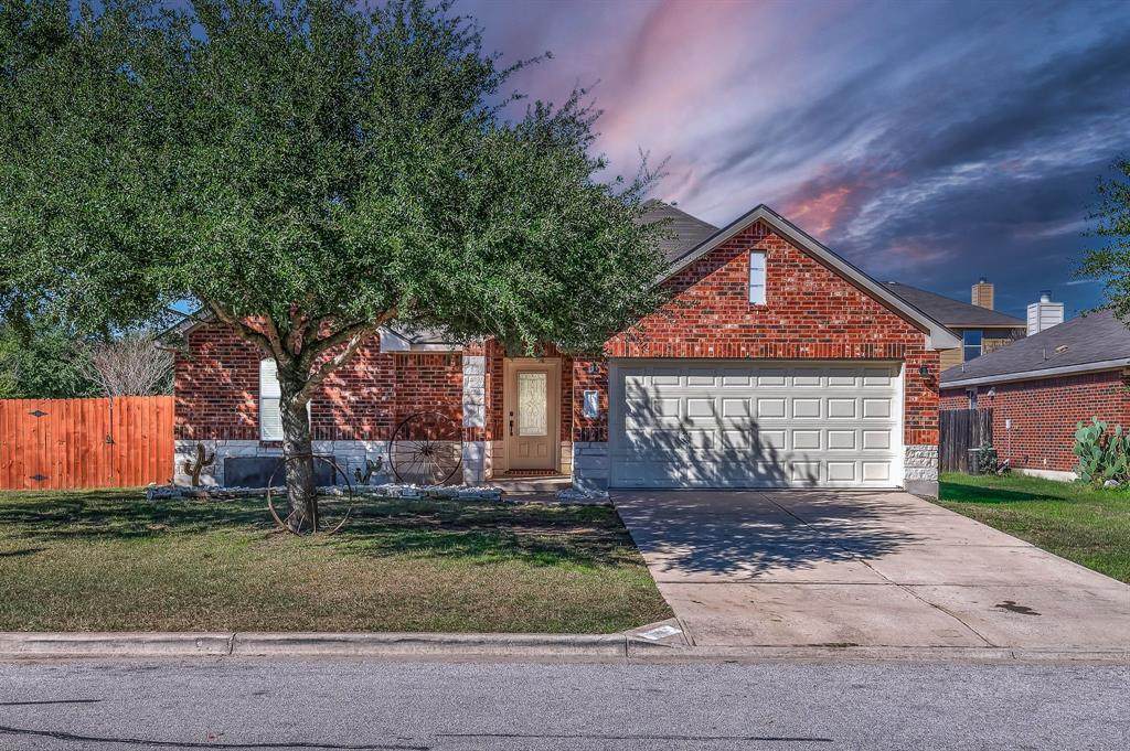 1301 Creekbend Cv - Photo 1