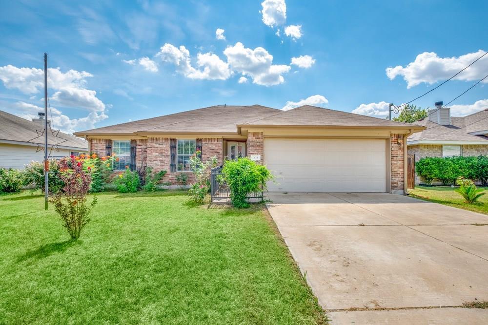 308 Lydia Ln - Photo 1