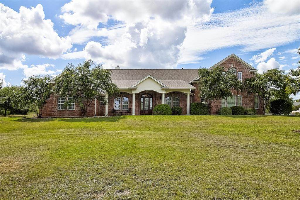 1636 Ruby Ranch Rd - Photo 1