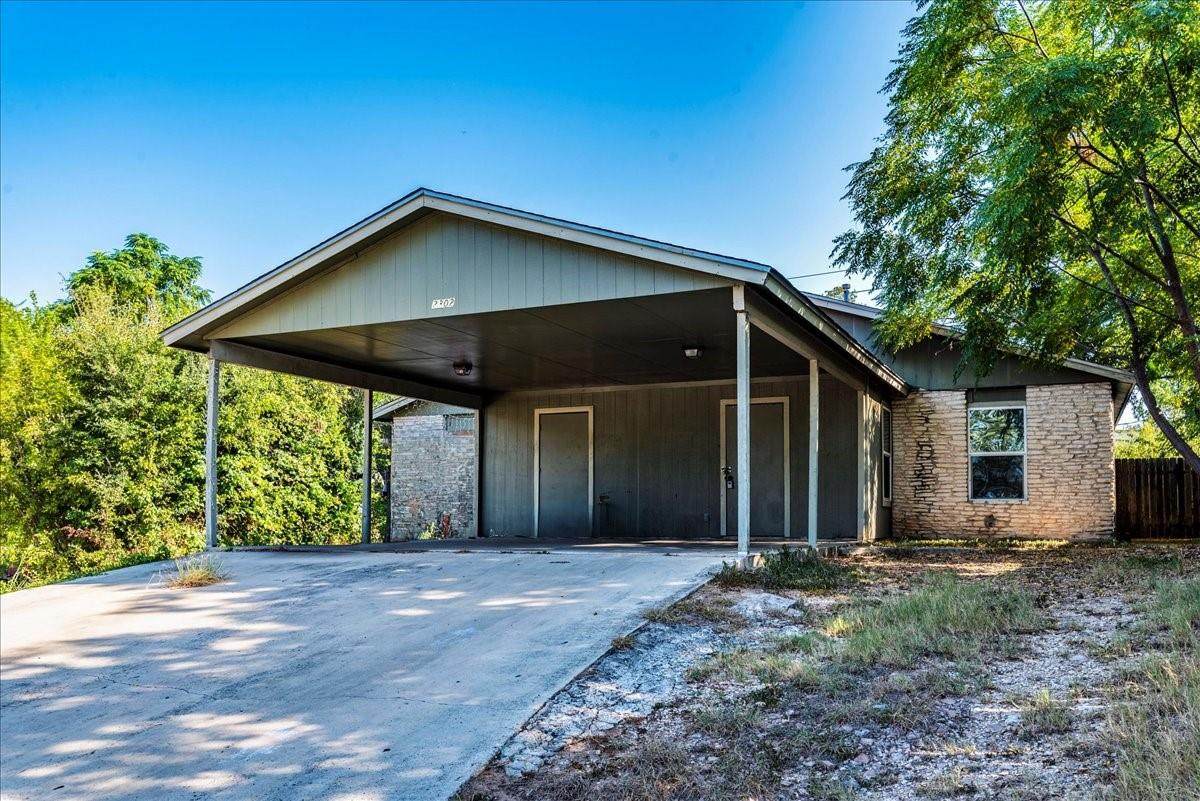 2302 Tern Cir - Photo 1