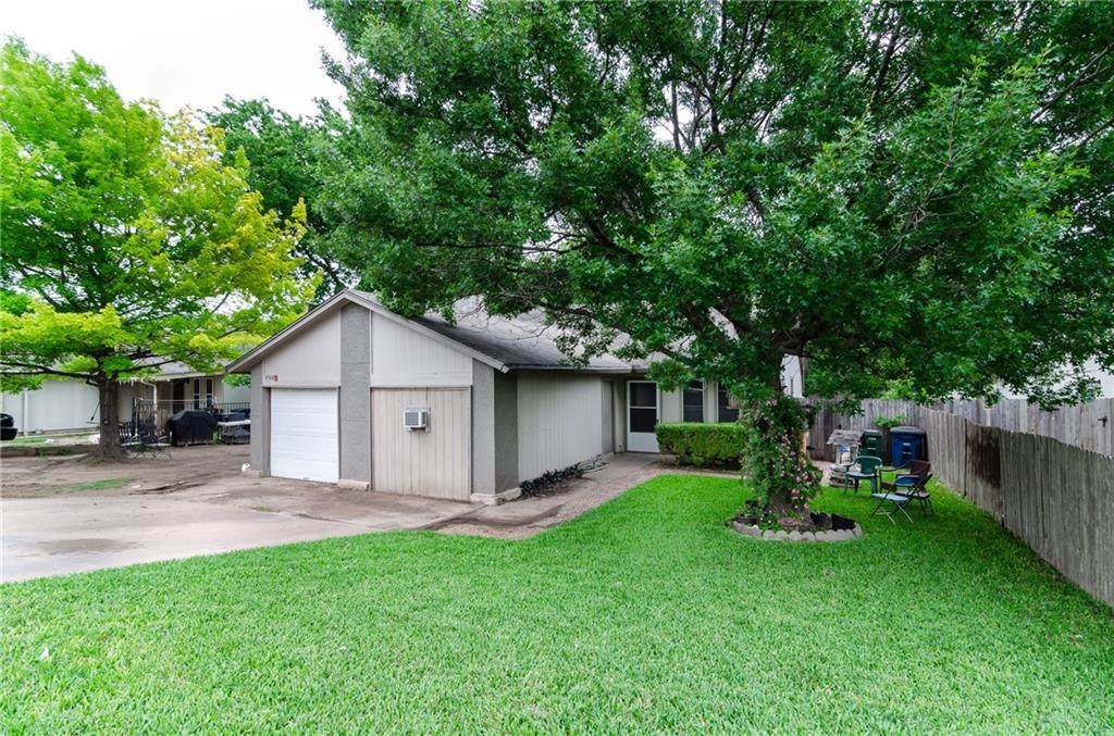 9709 Point Vista Pl - Photo 1