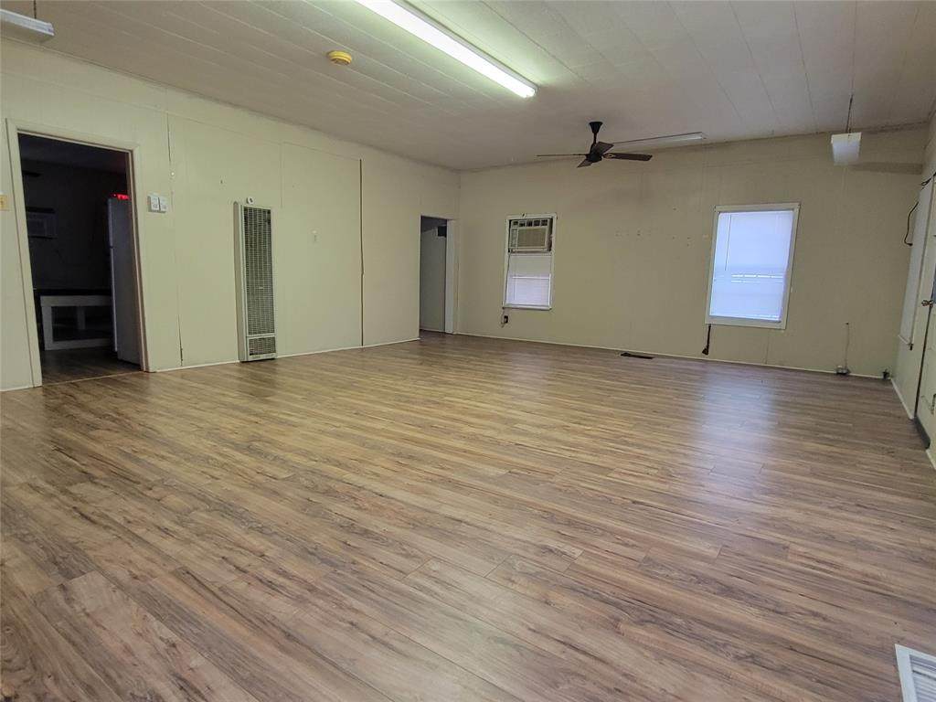 3307 2nd St - Photo 1