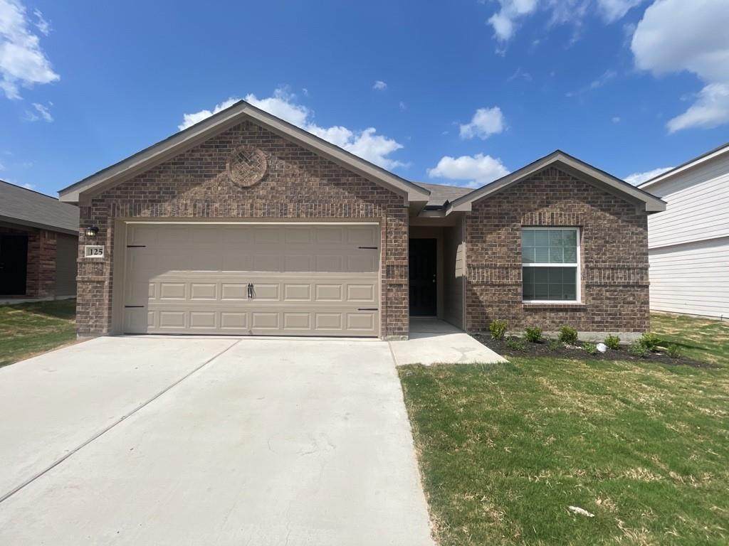 125 Fairfax Ln - Photo 1