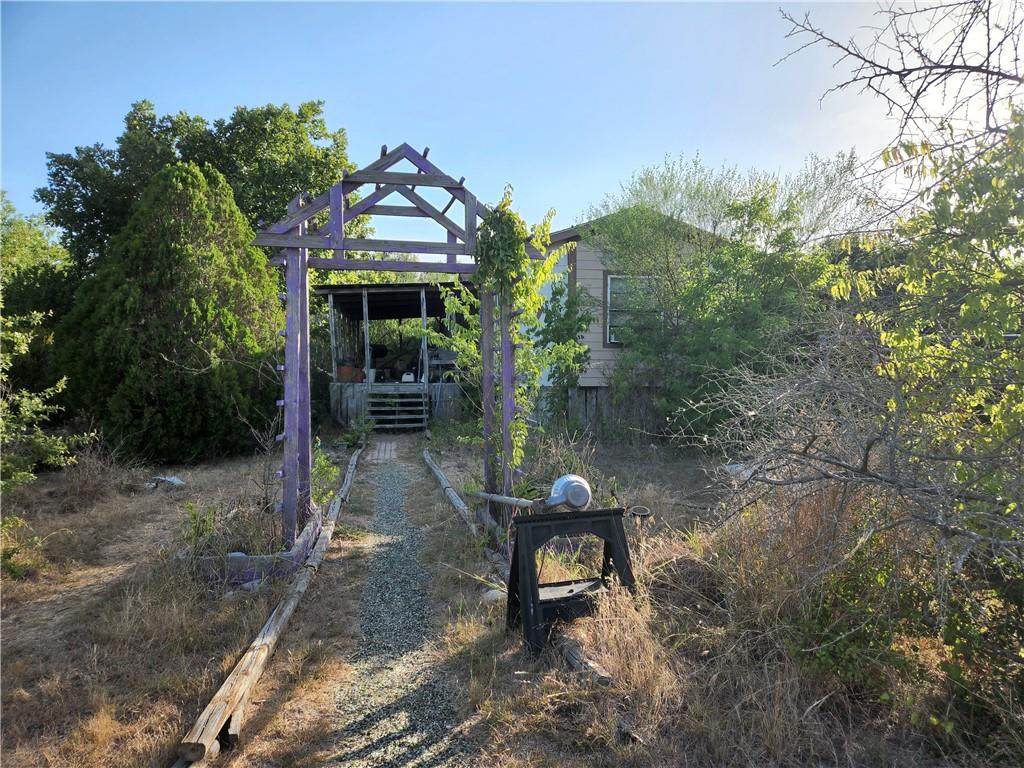 344 Black Watch Ln - Photo 1