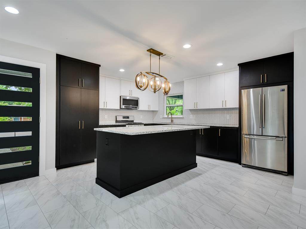 7609 Tisdale Dr - Photo 1