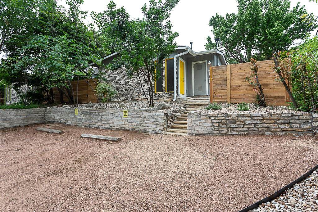 1117 Mariposa Dr - Photo 1