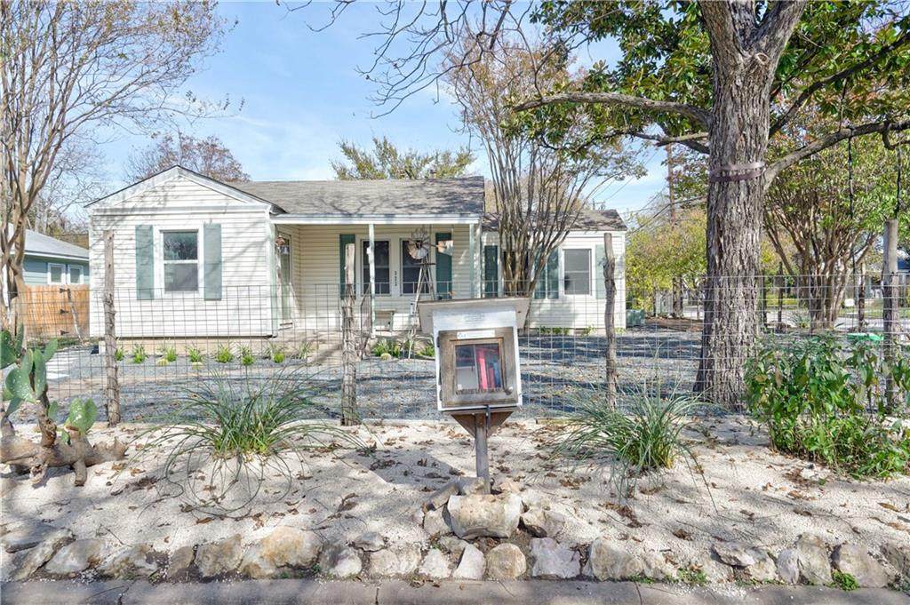922 49 St - Photo 1