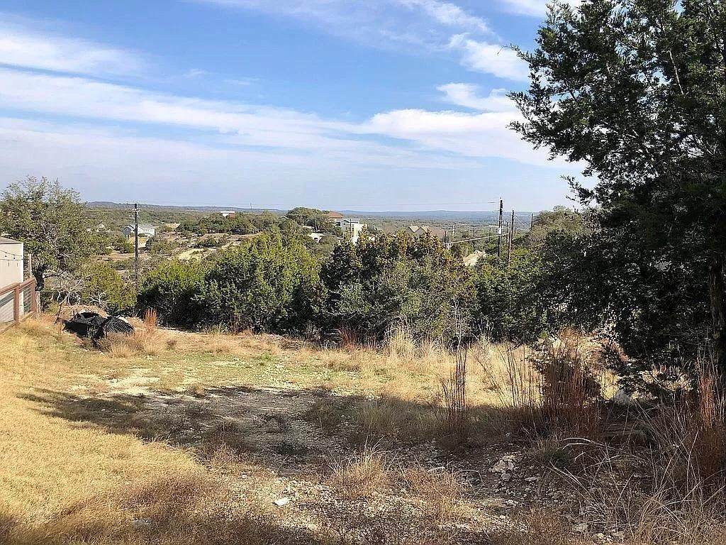 17633 Panorama Dr - Photo 1