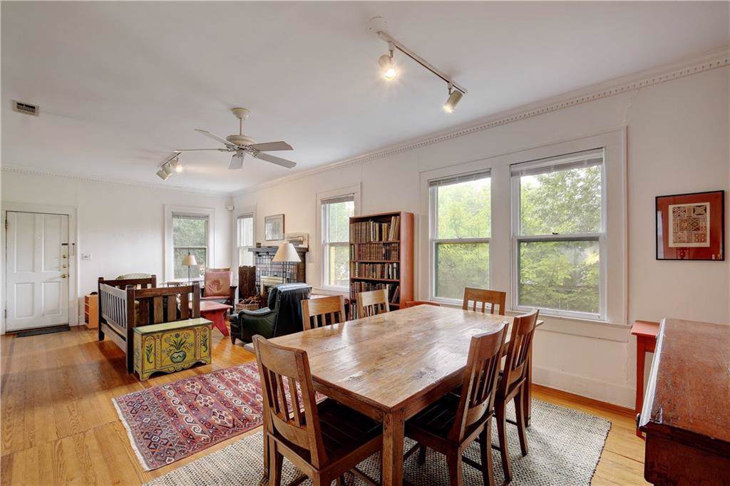 1701 Kenwood Ave - Photo 1