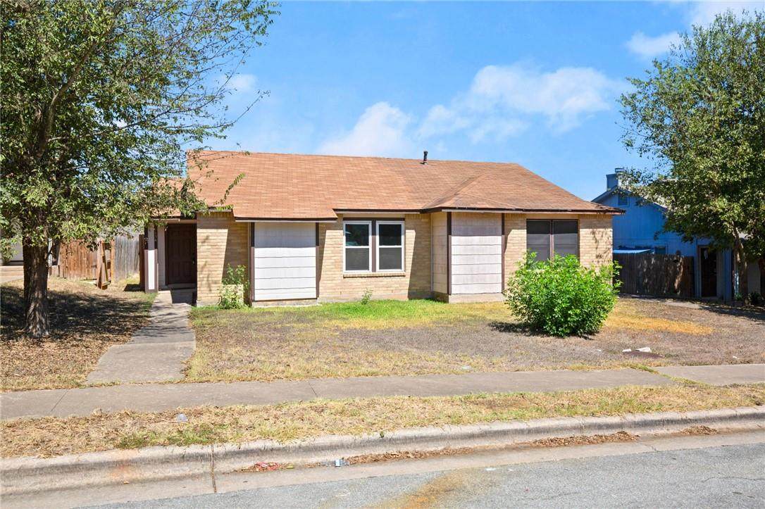1134 Orchard Park Cir - Photo 1