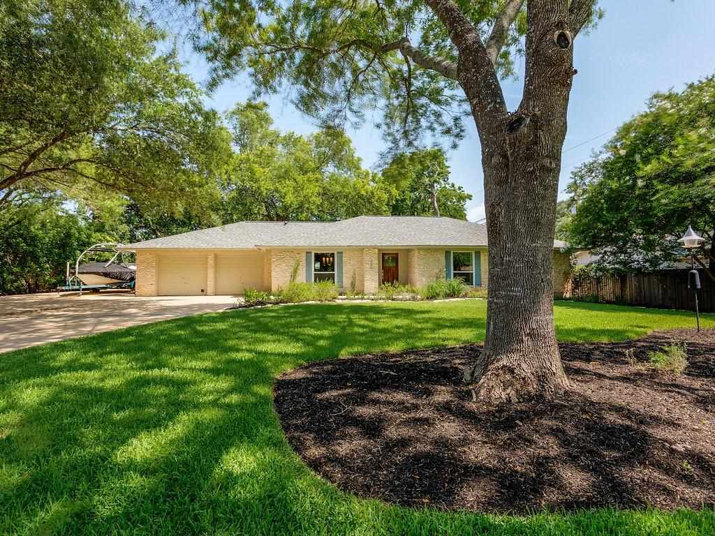 606 Lake Creek Dr - Photo 1