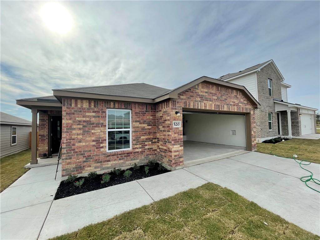 520 Fox Glen Cv - Photo 1