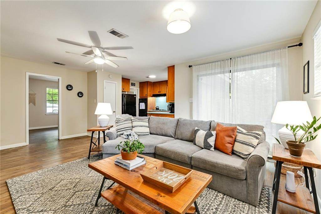 1701 Northridge Dr - Photo 1