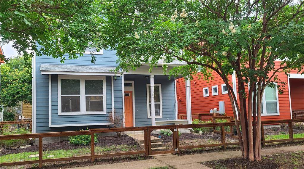 1601 Miriam Ave - Photo 1
