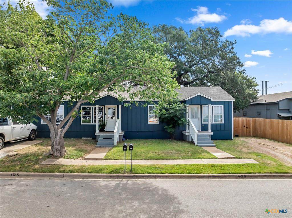 105 Rhomberg St - Photo 1