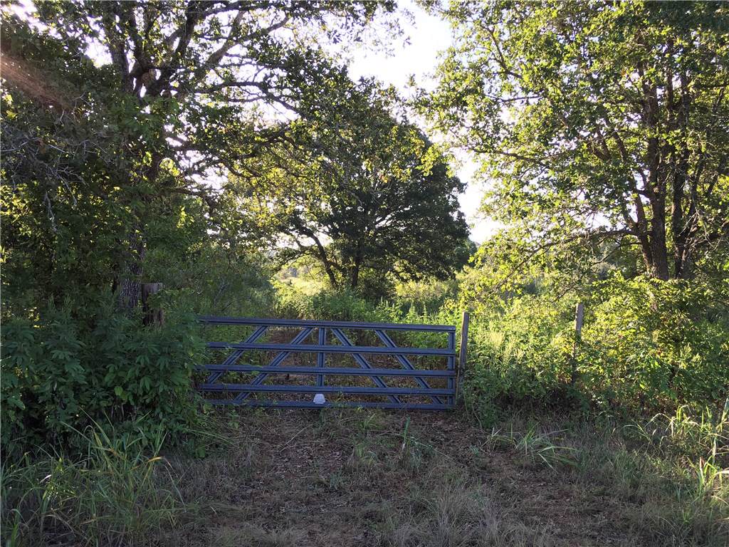 3949 Highway 304 - Photo 1
