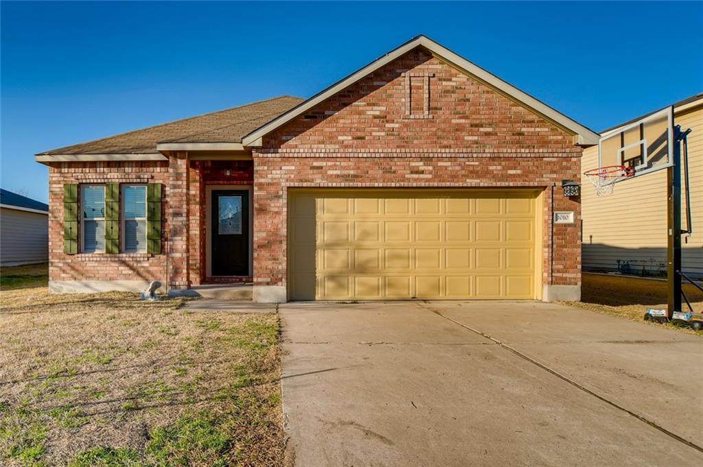 1010 Hondo Ln - Photo 1