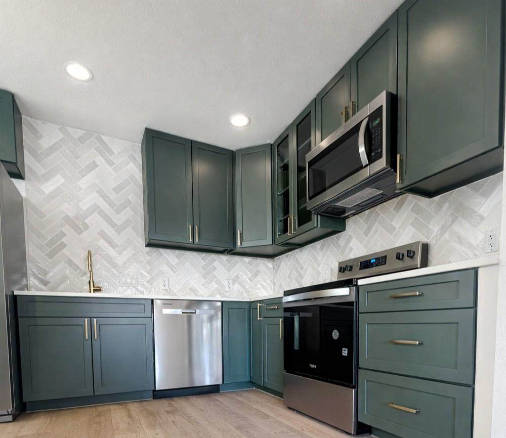 604 4th St - Photo 1