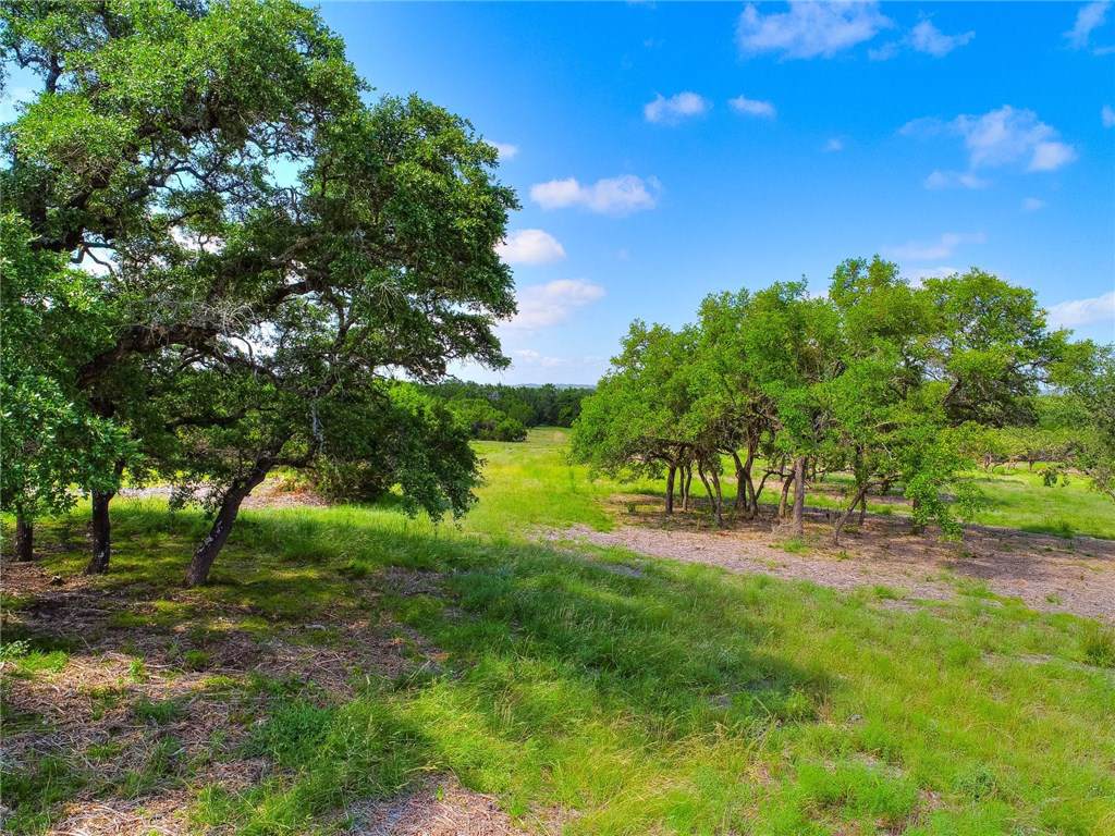 285 Calvary Cv - Photo 1