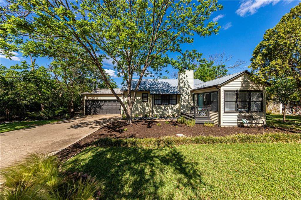 1007 Presa Arriba Rd - Photo 1