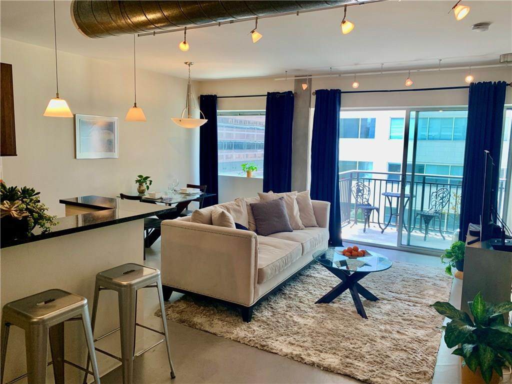 800 Brazos St - Photo 1