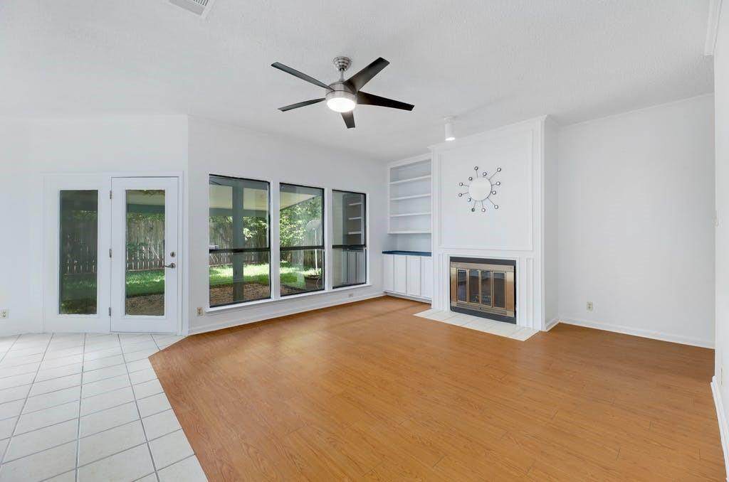 6501 Columbia Oaks Ct - Photo 1