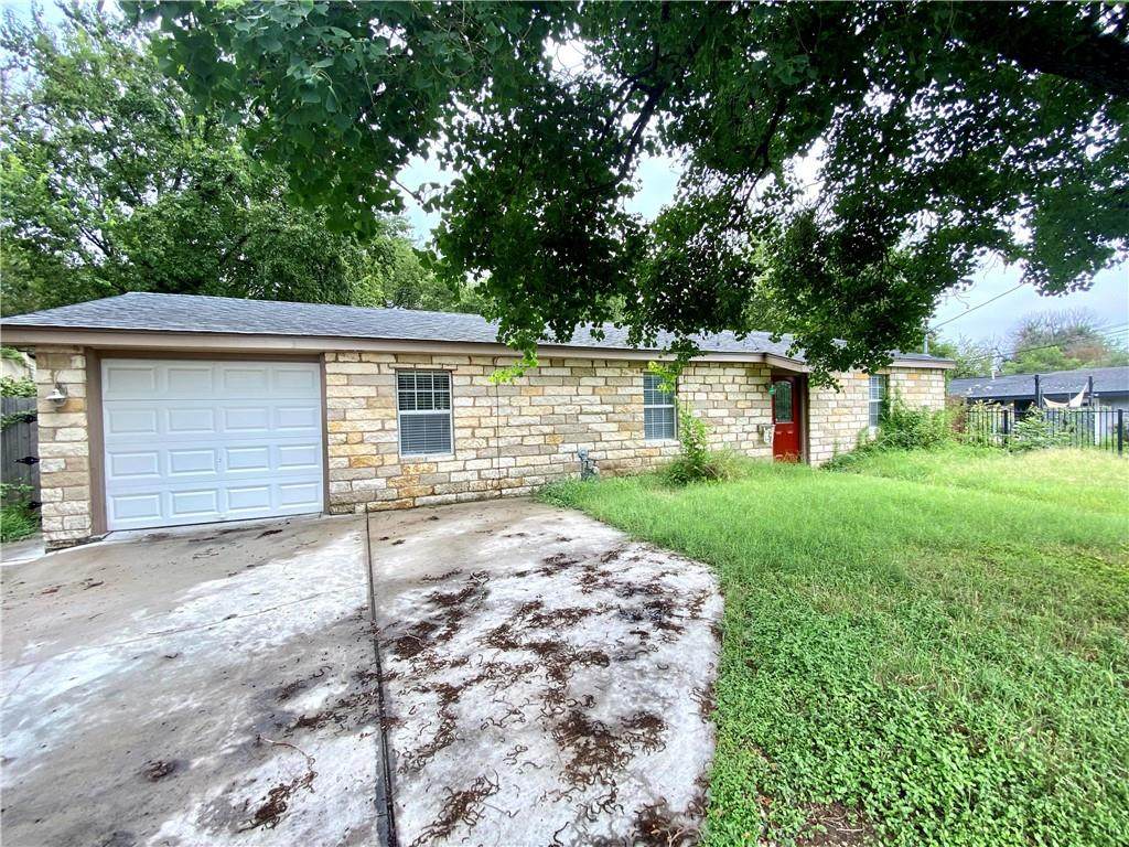5413 Manor Rd - Photo 1