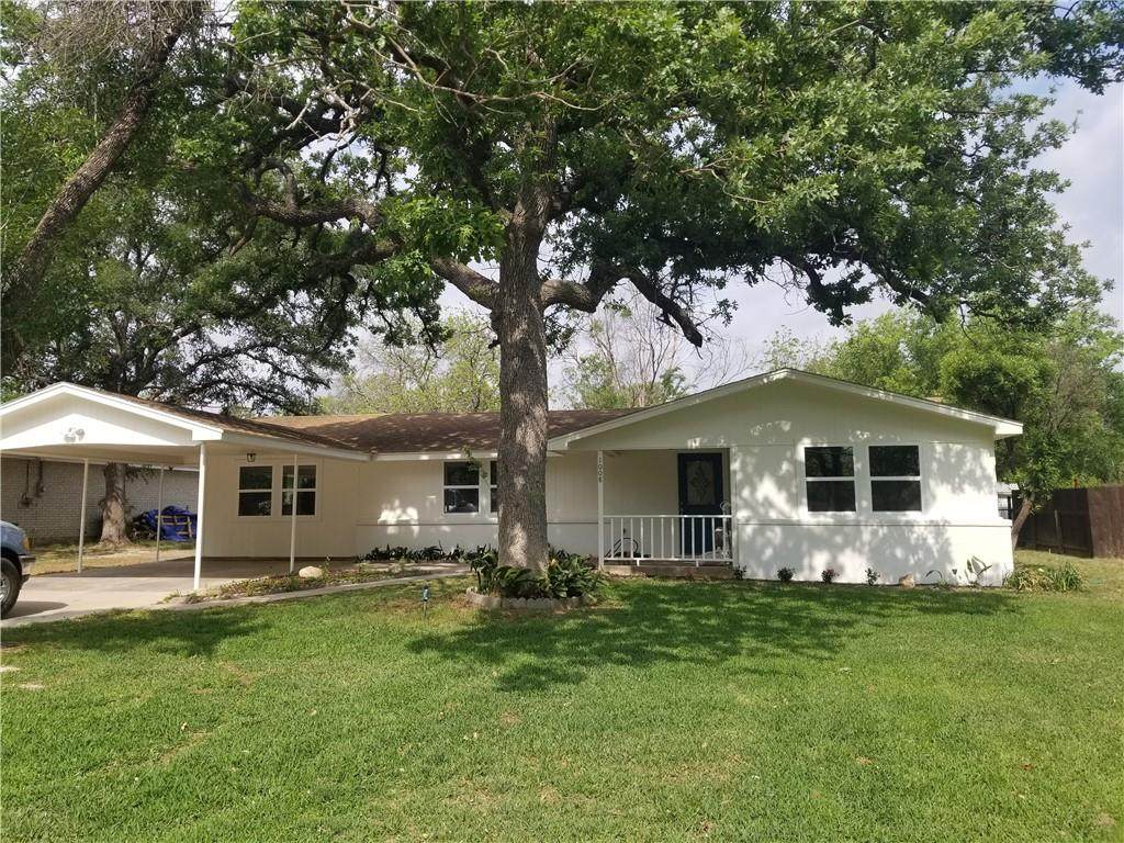 1008 Highland Dr - Photo 1