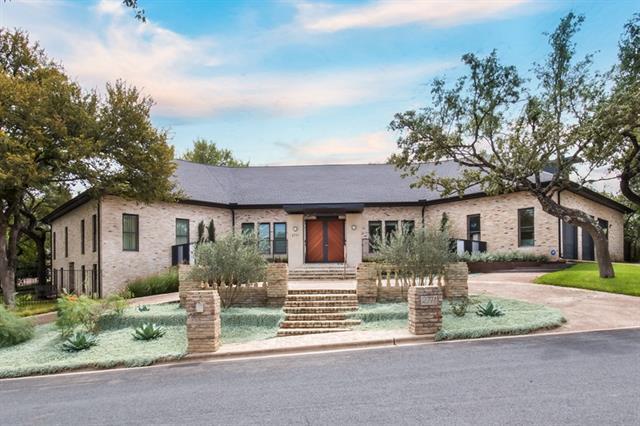 2711 Scenic Dr - Photo 1