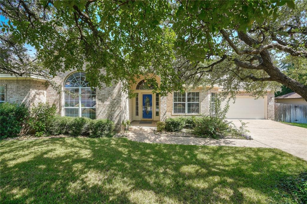 112 Pecos Ct - Photo 1