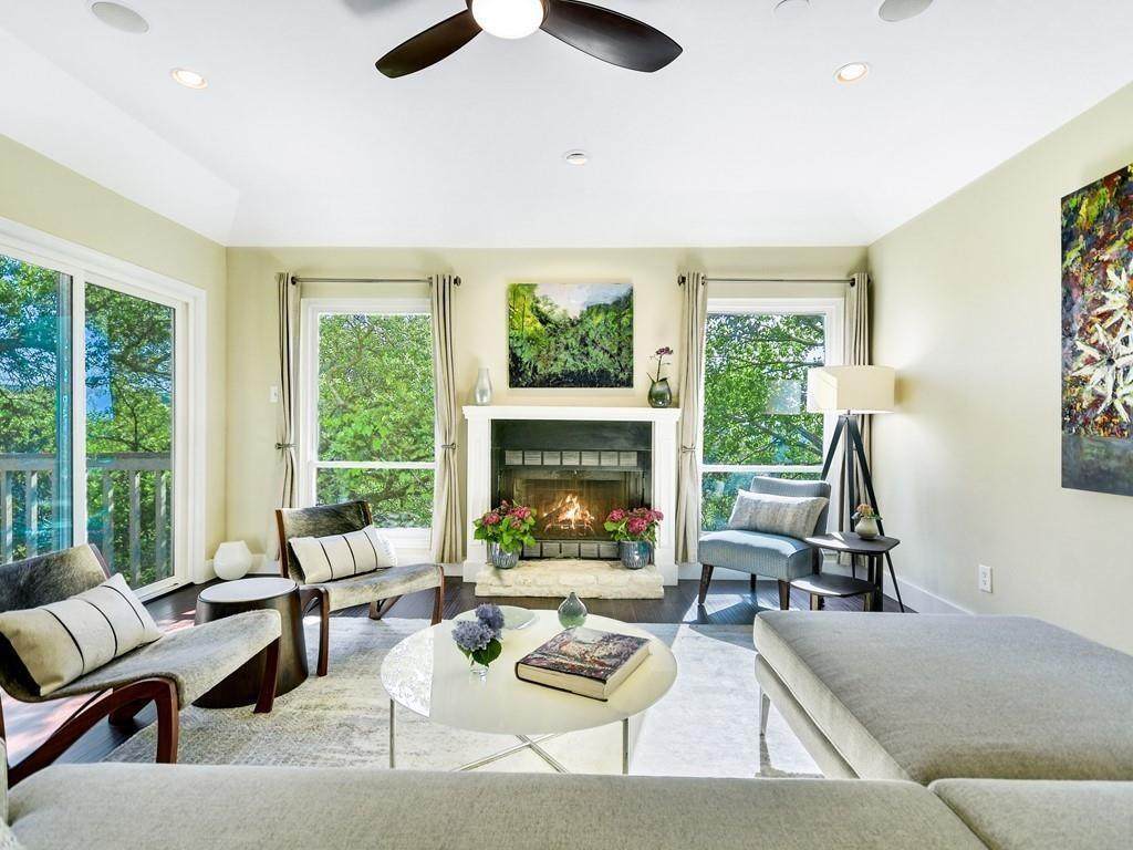 5512 Oakwood Cv - Photo 1