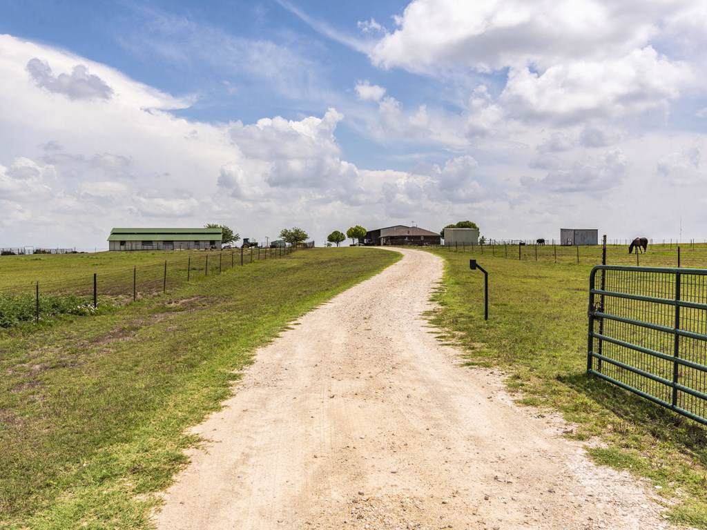 1470 County Rd 342 - Photo 1