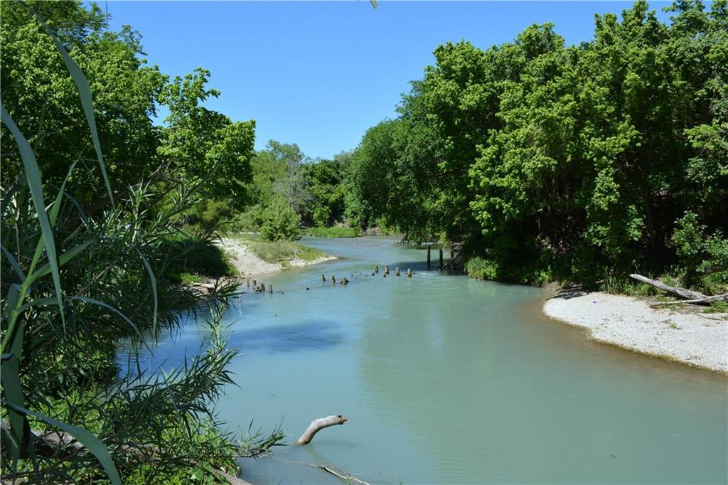 10377 Fm 621 - Photo 1