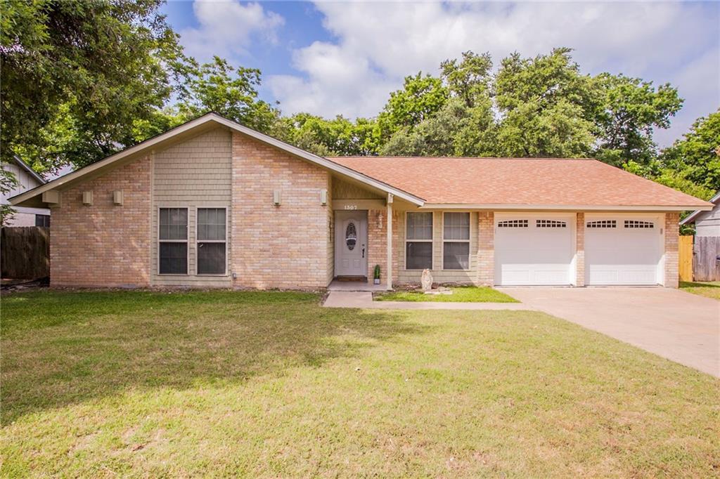 1307 Meadows Dr - Photo 1