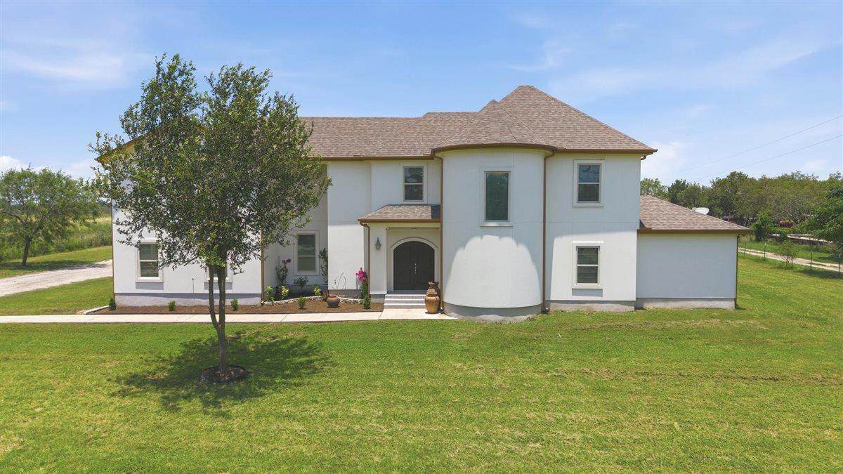 1206 Walter Hoffman Rd - Photo 1