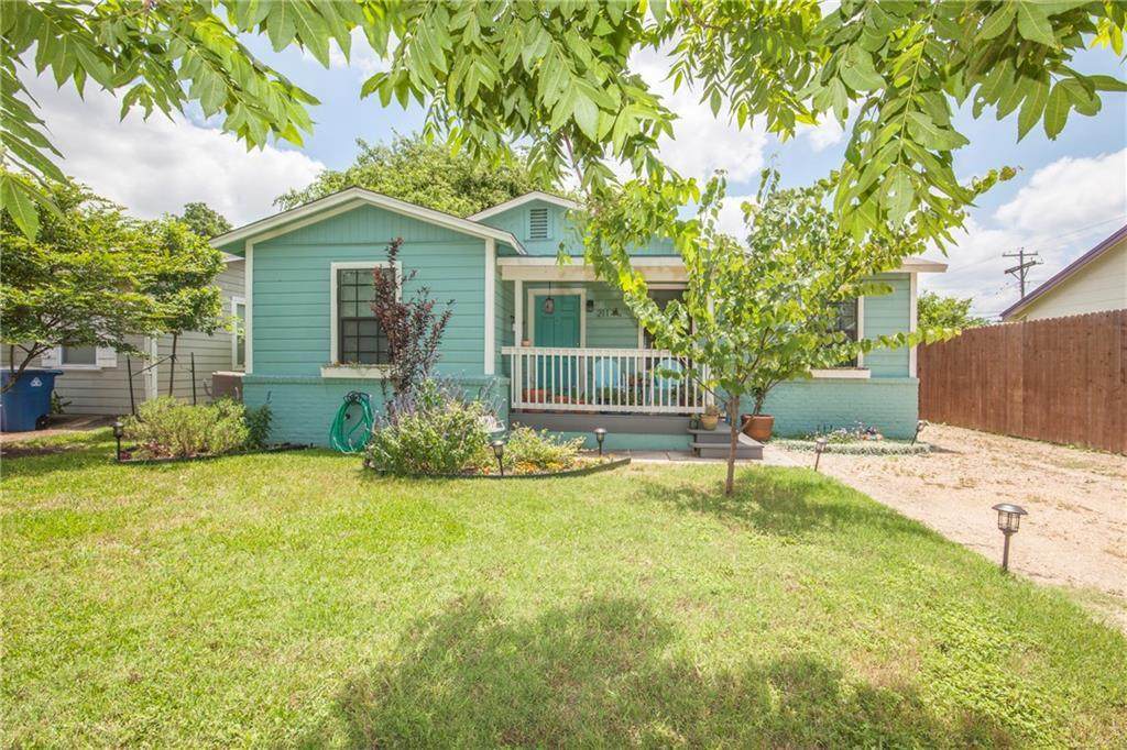 211 55th St - Photo 1