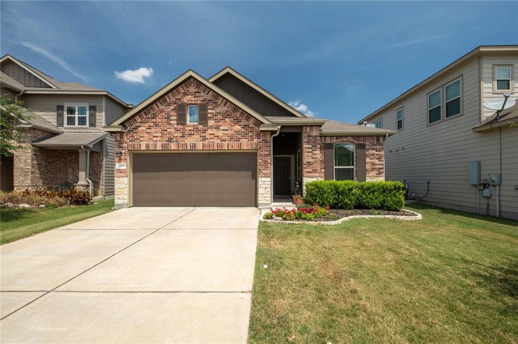 233 Eagle Owl Loop - Photo 1