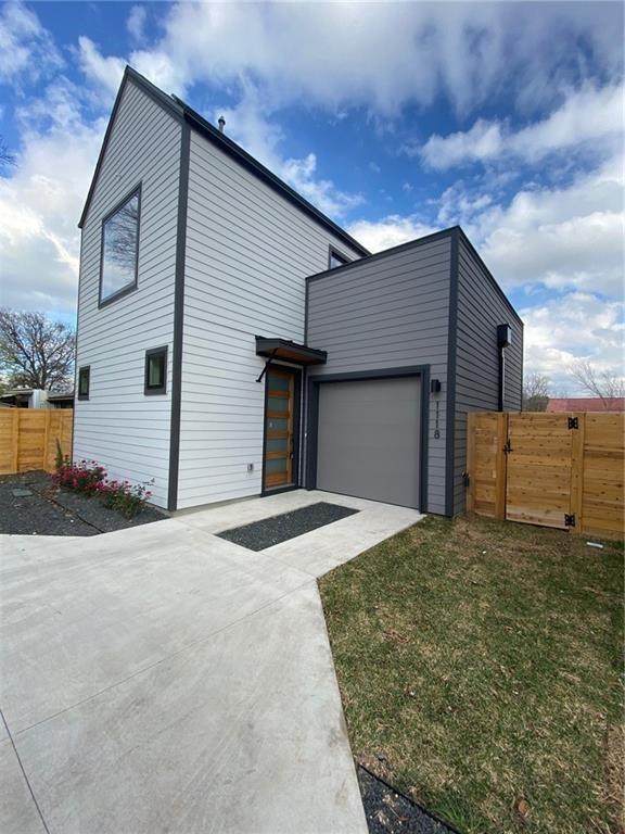 1118 Stobaugh St - Photo 1