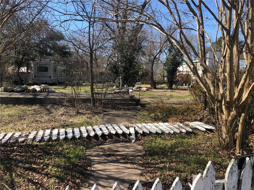 1204 Church St - Photo 1