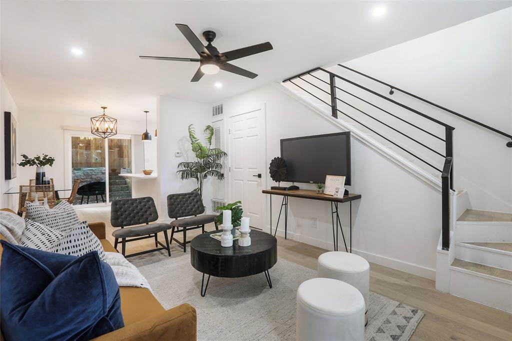 3806 Southridge Dr - Photo 1