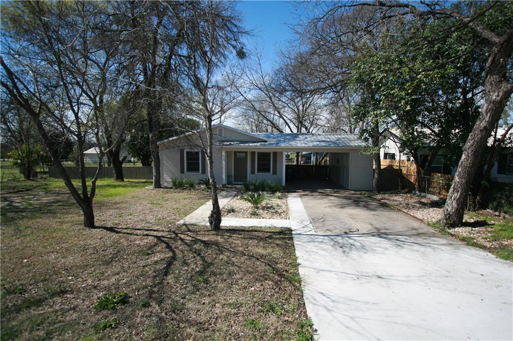 410 Avenue J - Photo 1