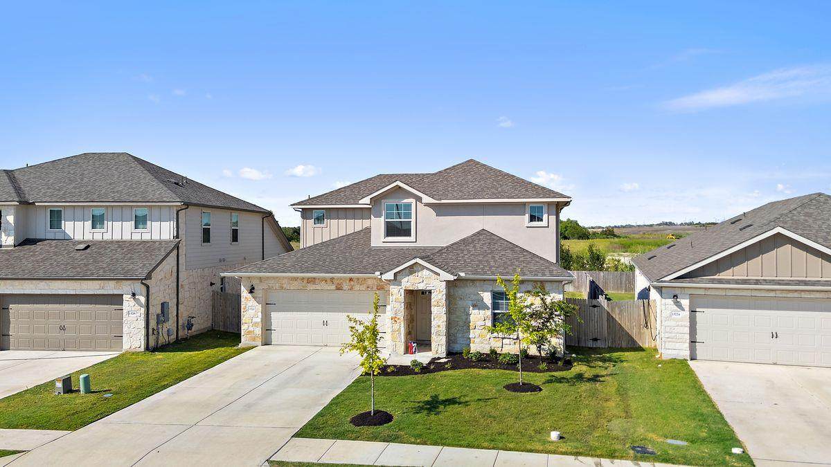 13720 Heartland Dr - Photo 1
