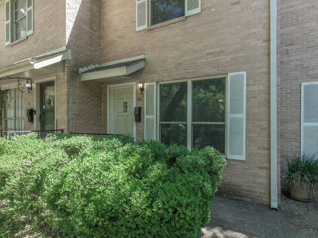 807 Oltorf St - Photo 1