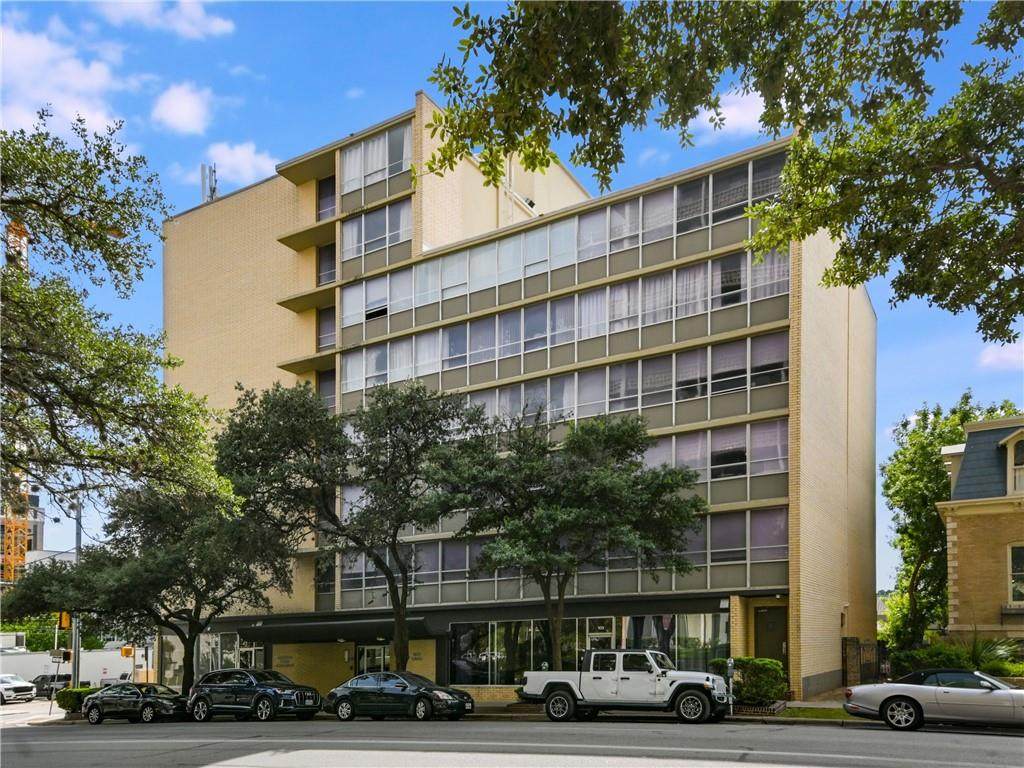 1800 Lavaca St - Photo 1