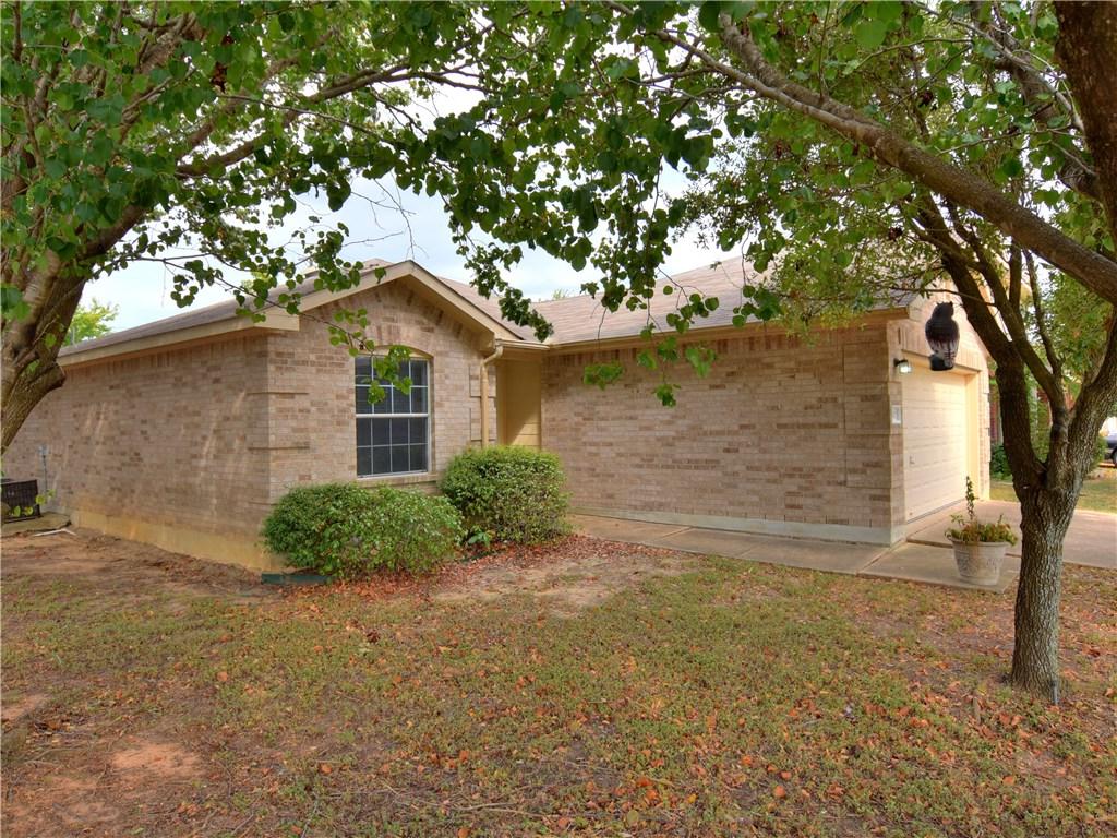 501 Meadow Park Dr - Photo 1