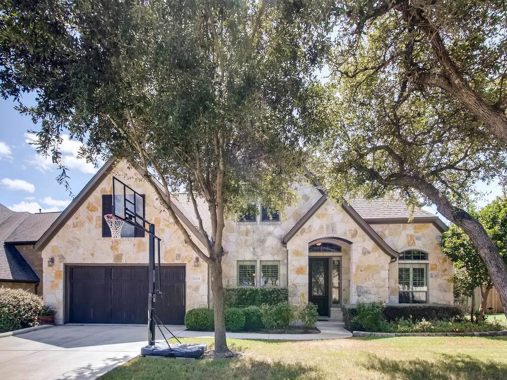 12221 Palisades Pkwy - Photo 1