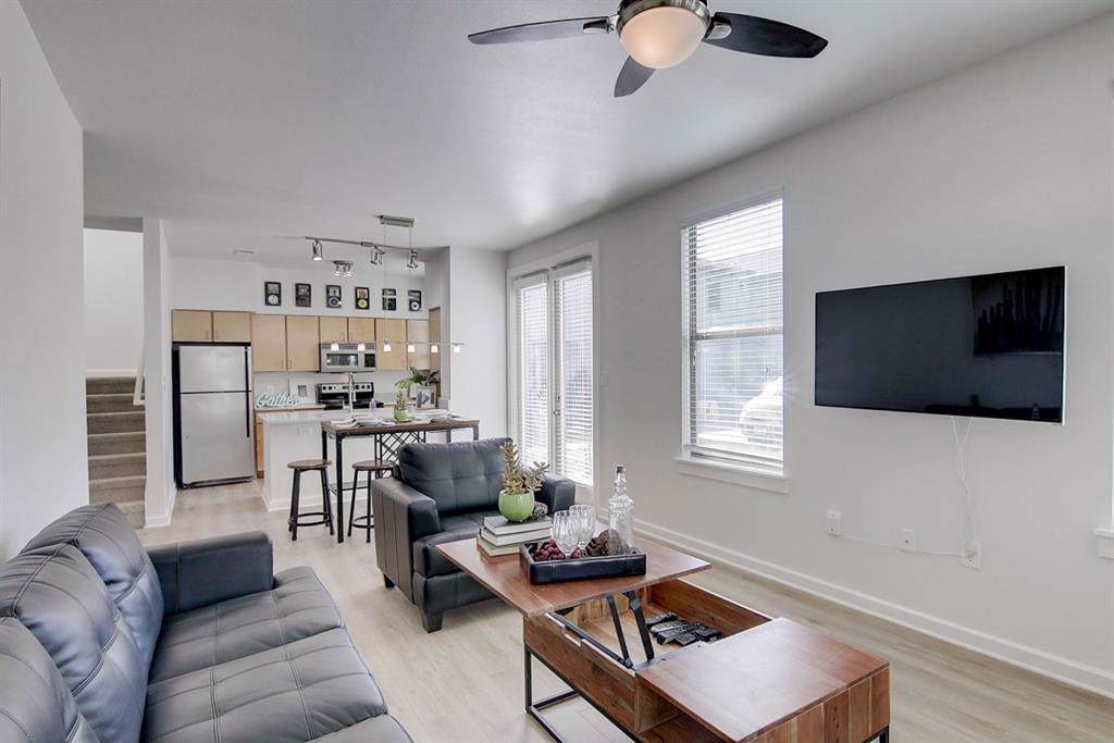 1201 Grove Blvd - Photo 1