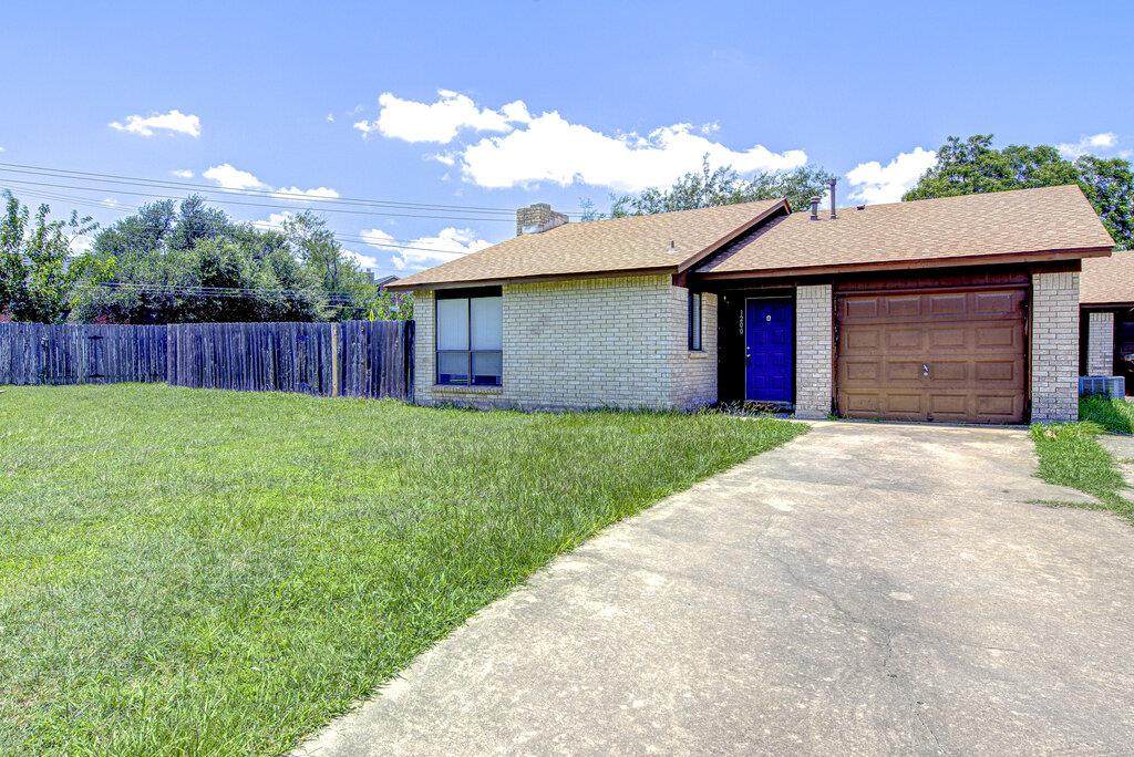 1200 Westcott Dr - Photo 1