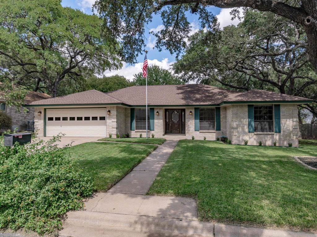 11811 Three Oaks Trl - Photo 1