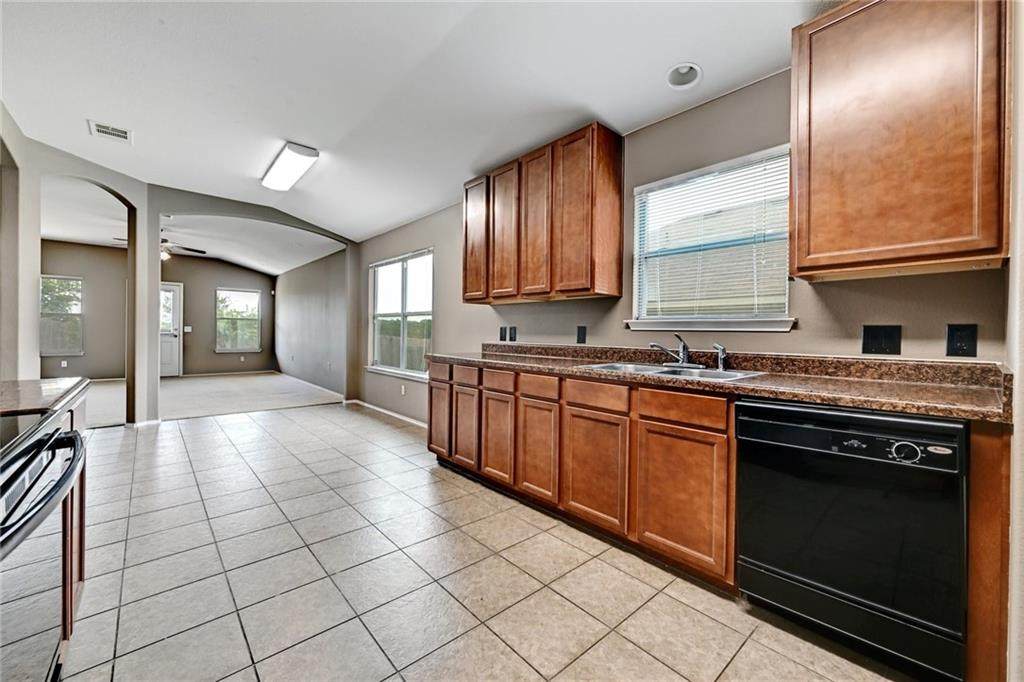 5609 Trace Creek Pass - Photo 1